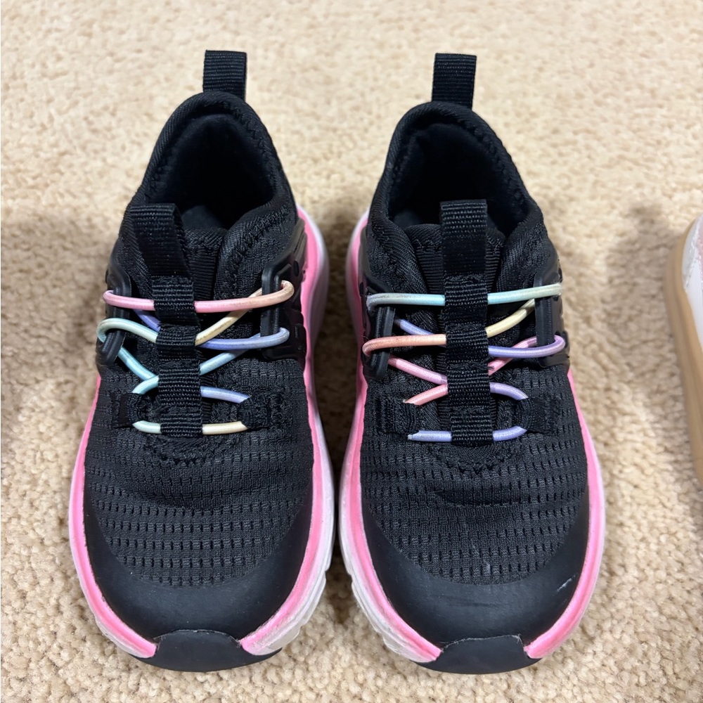 Toddler Shoes - Picture 3 of 10